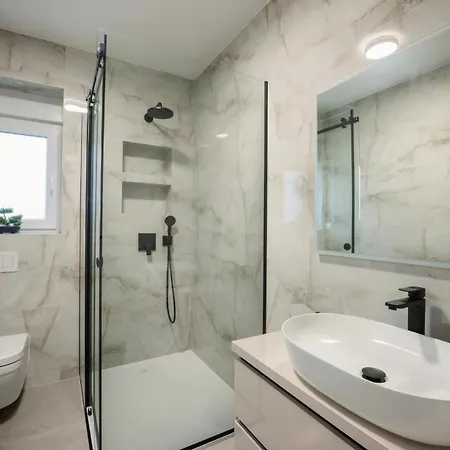 Stunning In * إيموتسكي
